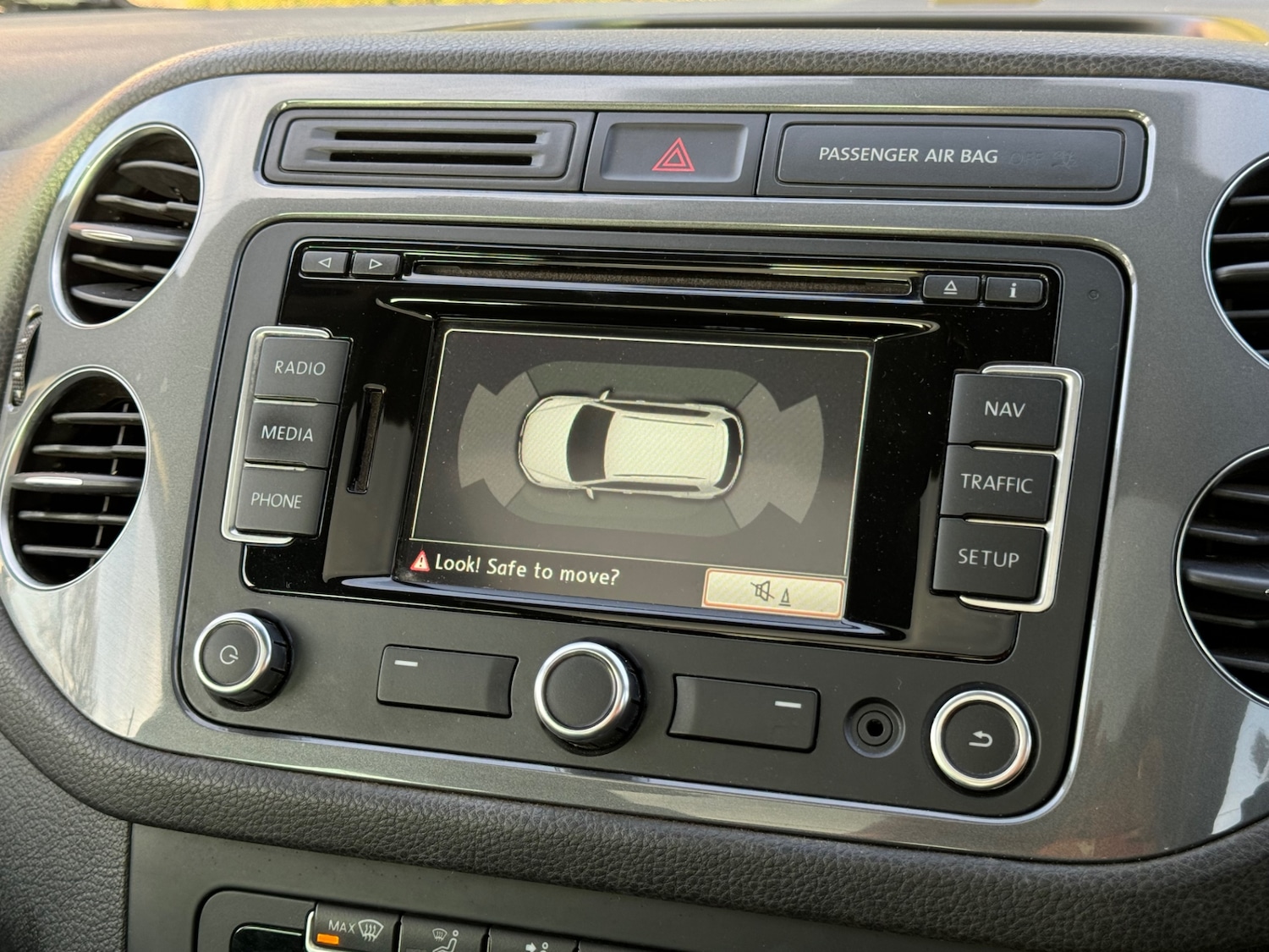 Used Volkswagen Tiguan 2015 for sale - 77345719: Photo 17