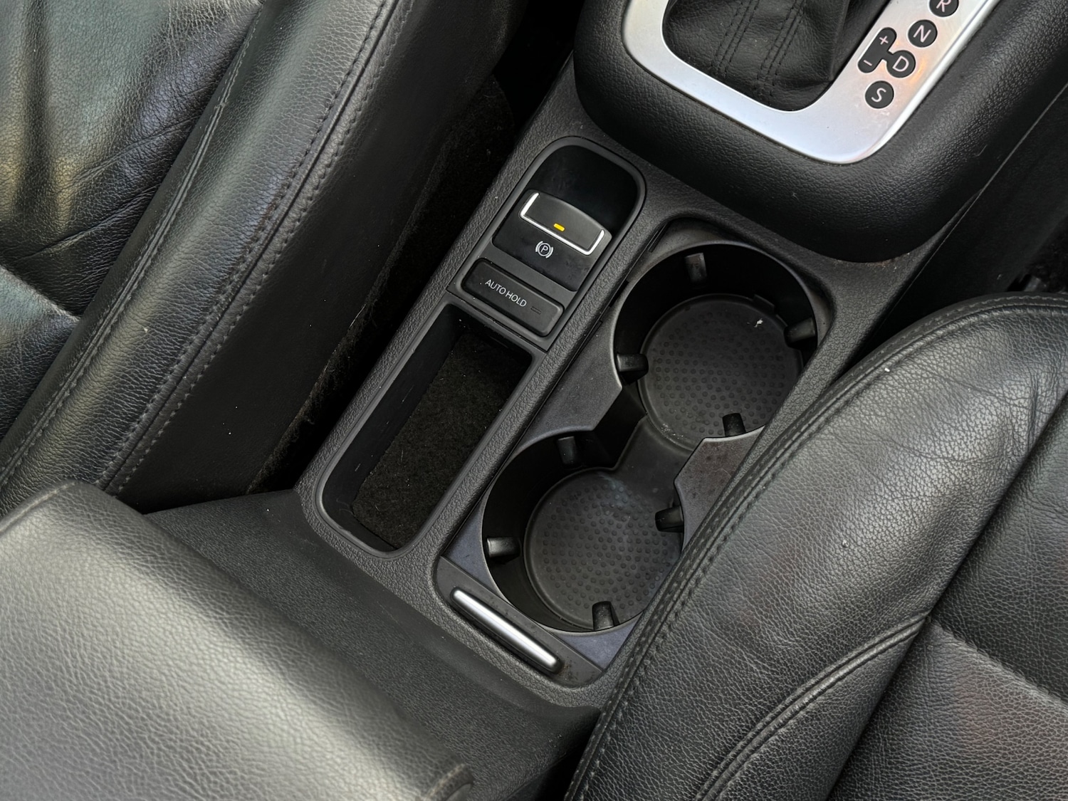 Used Volkswagen Tiguan 2015 for sale - 77345719: Photo 23