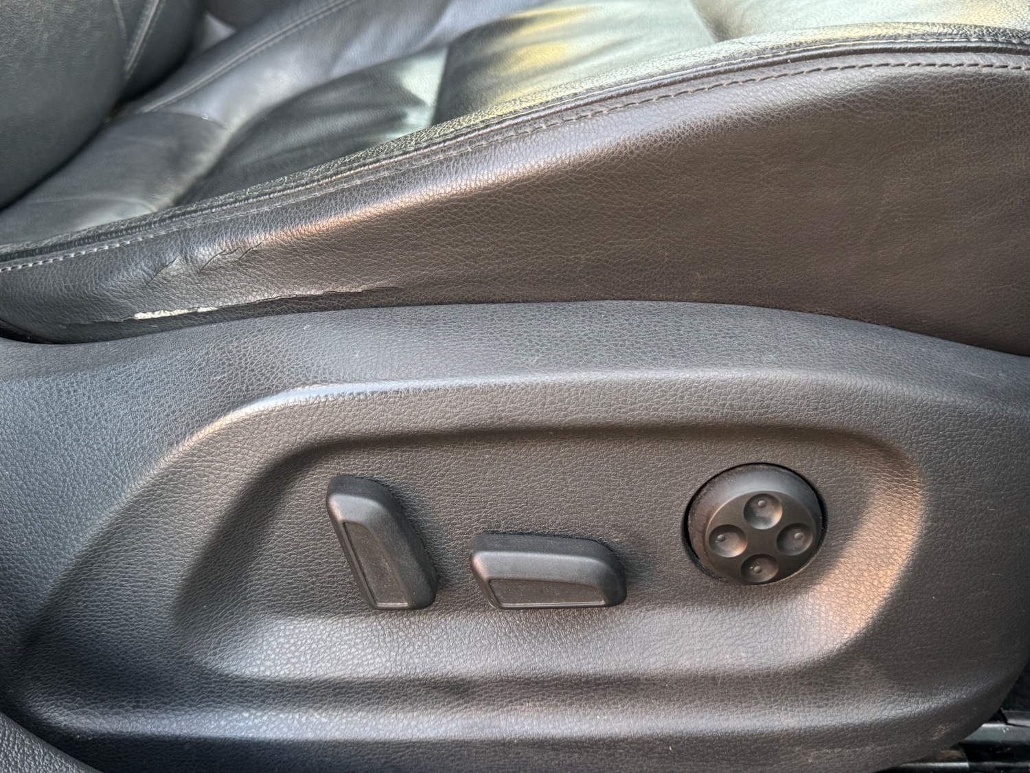 Used Volkswagen Tiguan 2015 for sale - 77345719: Photo 8