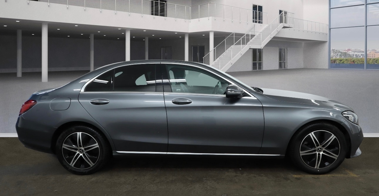 Used Mercedes-Benz C Class 2018 for sale - 78020513: Photo 3