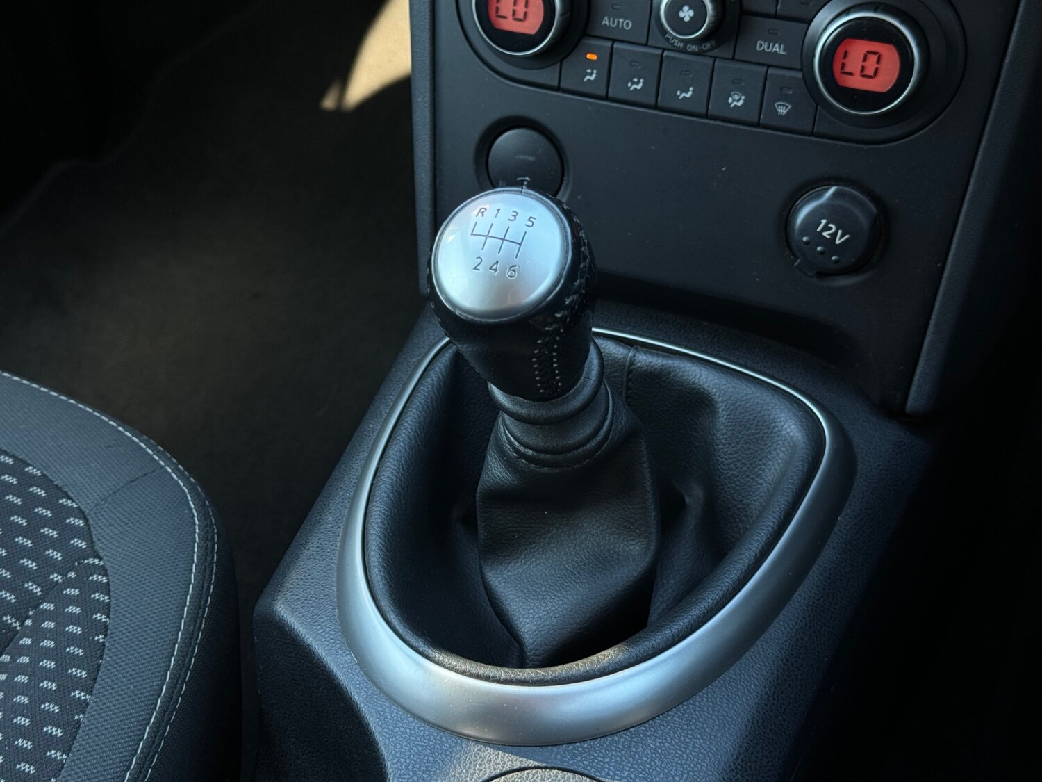 Used Nissan Qashqai 2009 for sale - 77954141: Photo 22