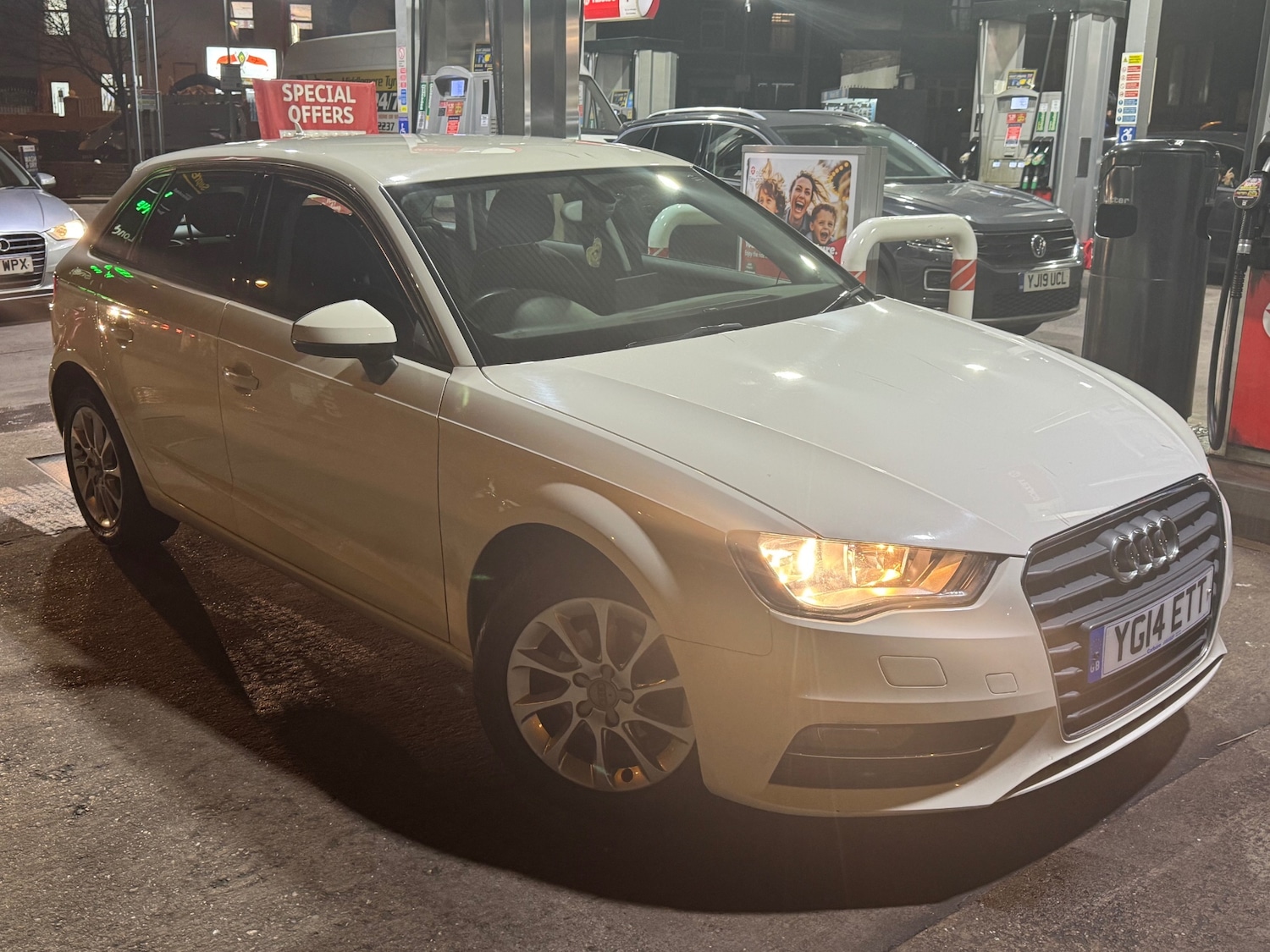 Used Audi A3 2014 for sale - 77039218: Photo 3