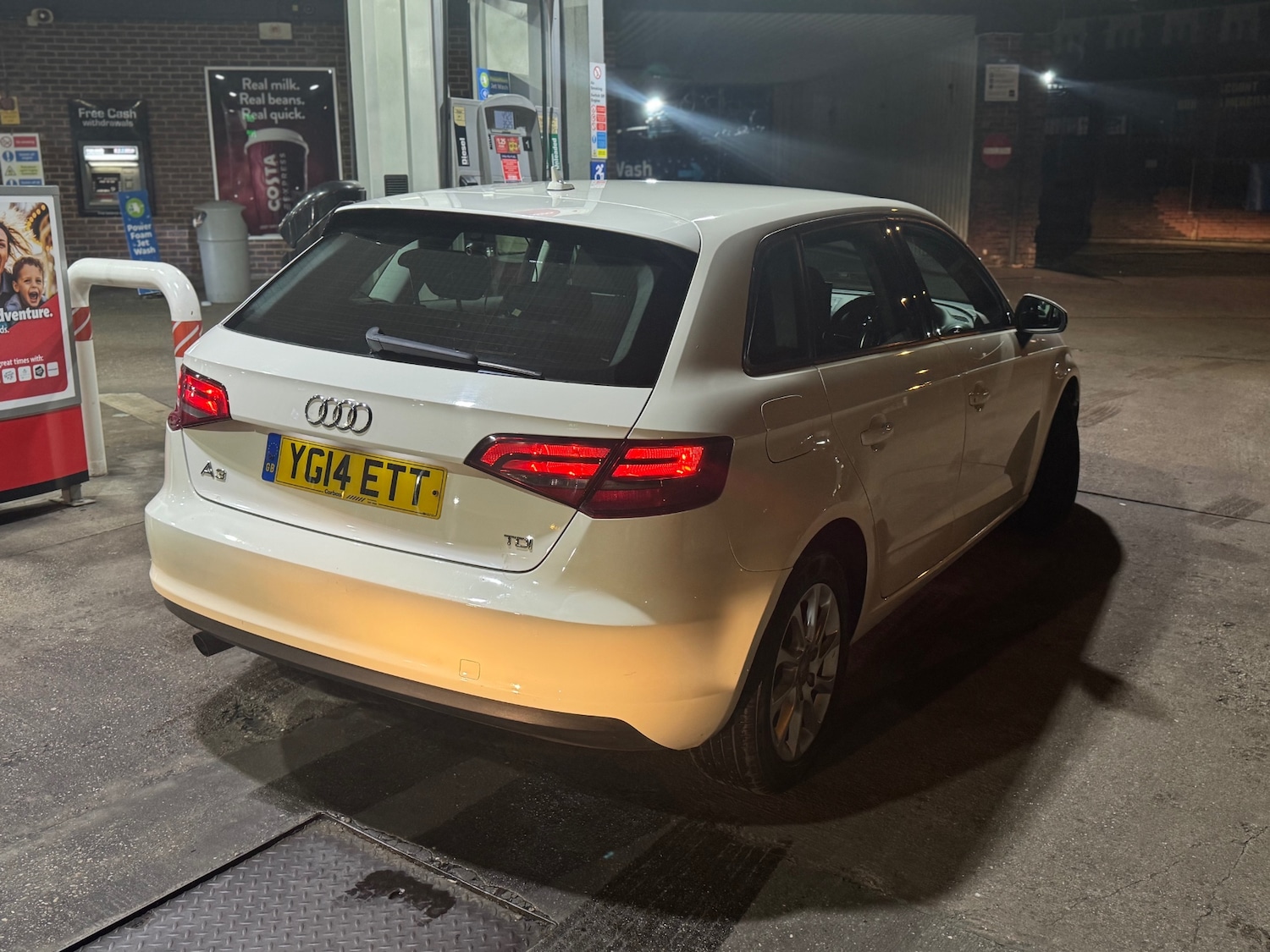 Used Audi A3 2014 for sale - 77039218: Photo 4