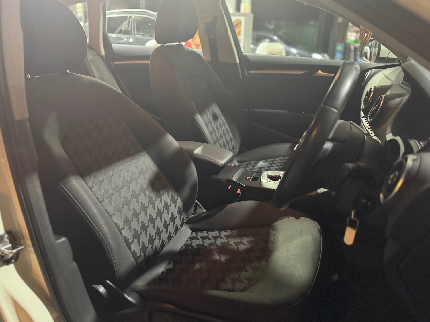 Used Audi A3 2014 for sale - 77039218: Photo 5