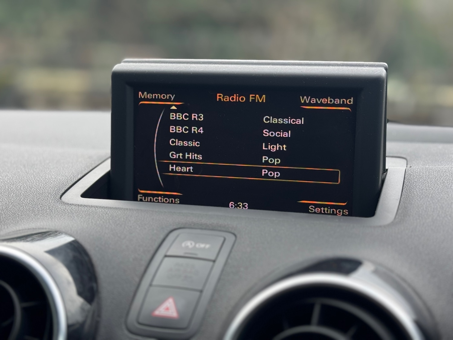 Used Audi A1 2011 for sale - 77312506: Photo 16