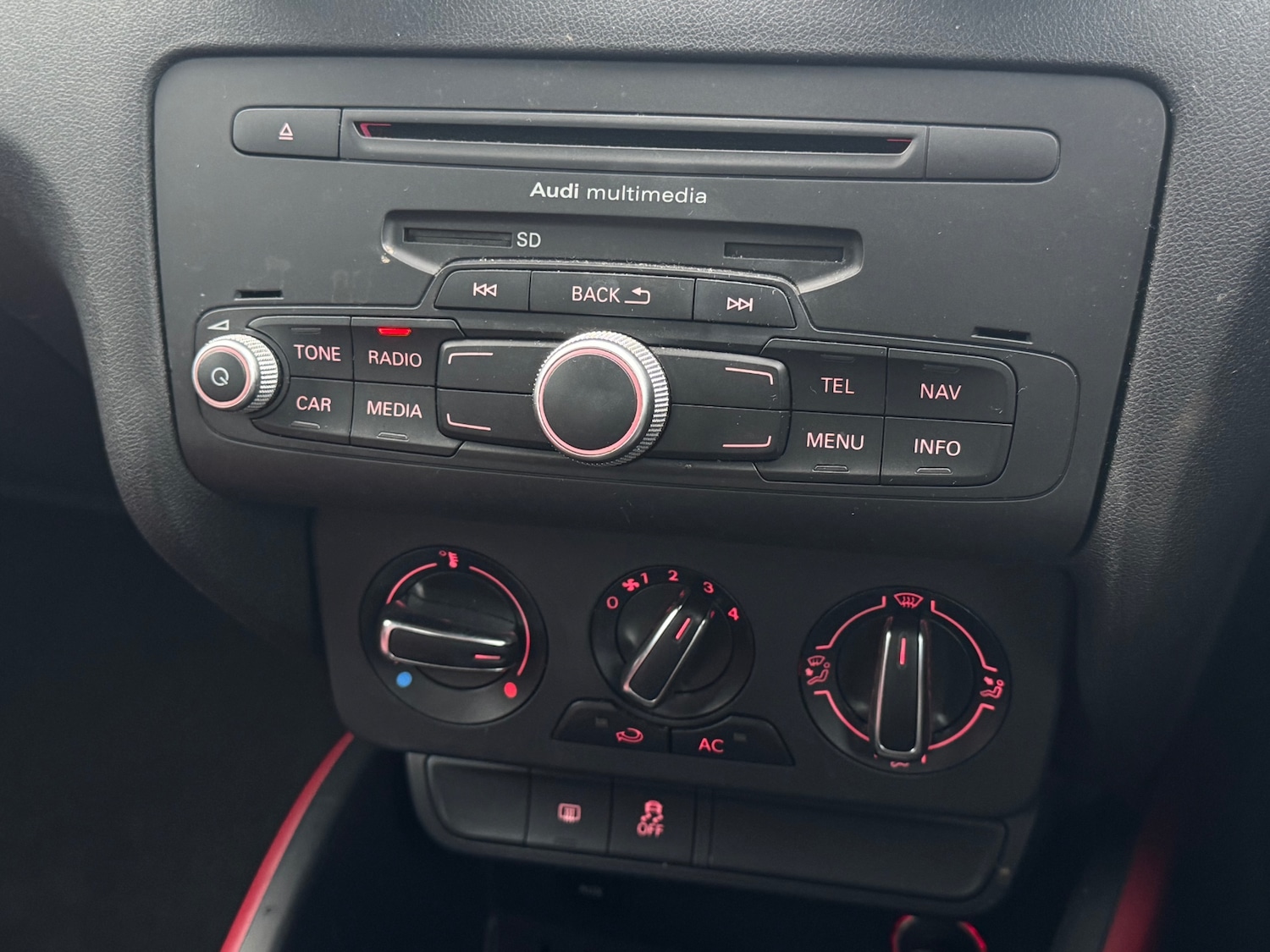 Used Audi A1 2011 for sale - 77312506: Photo 17