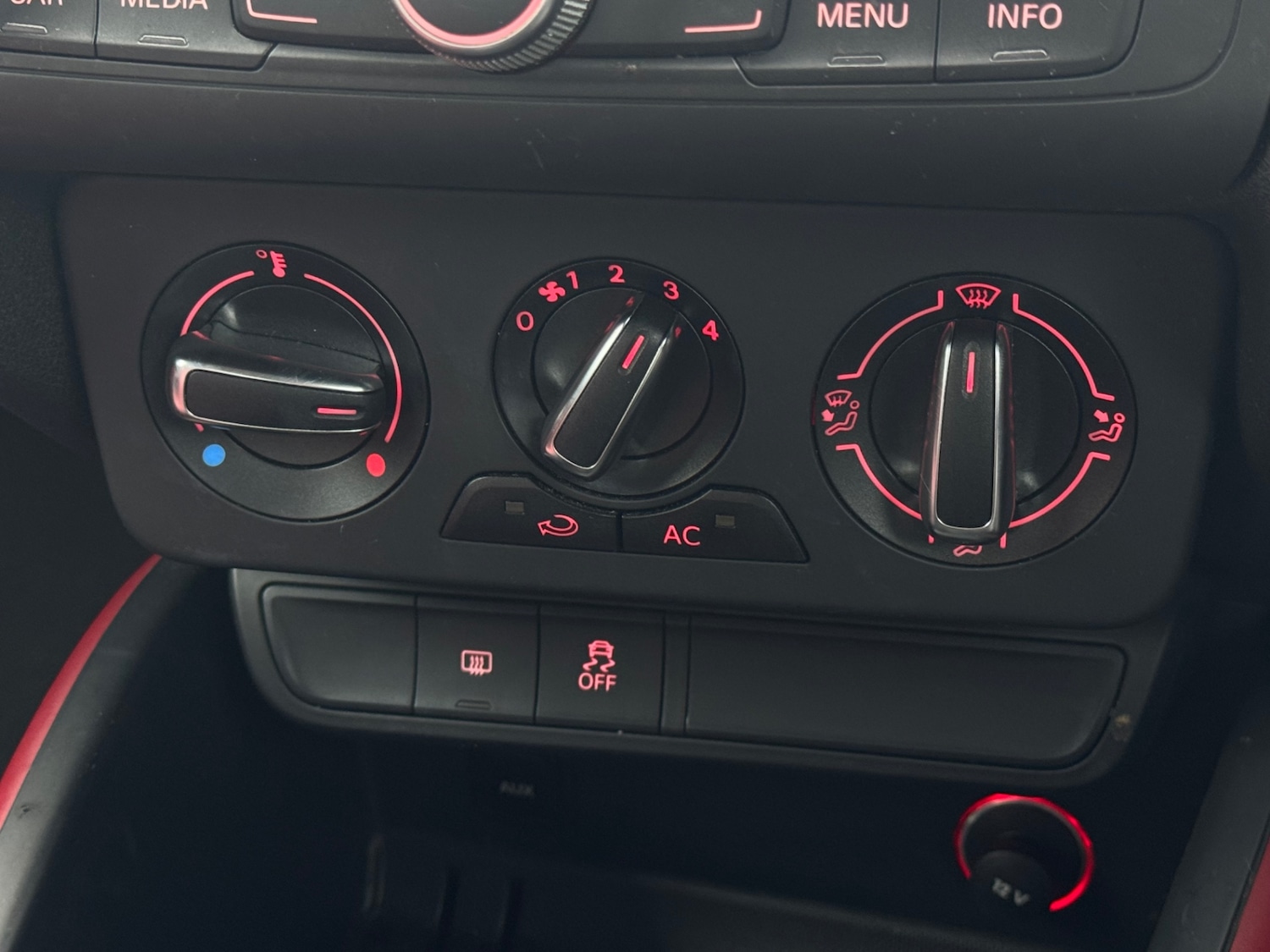 Used Audi A1 2011 for sale - 77312506: Photo 18