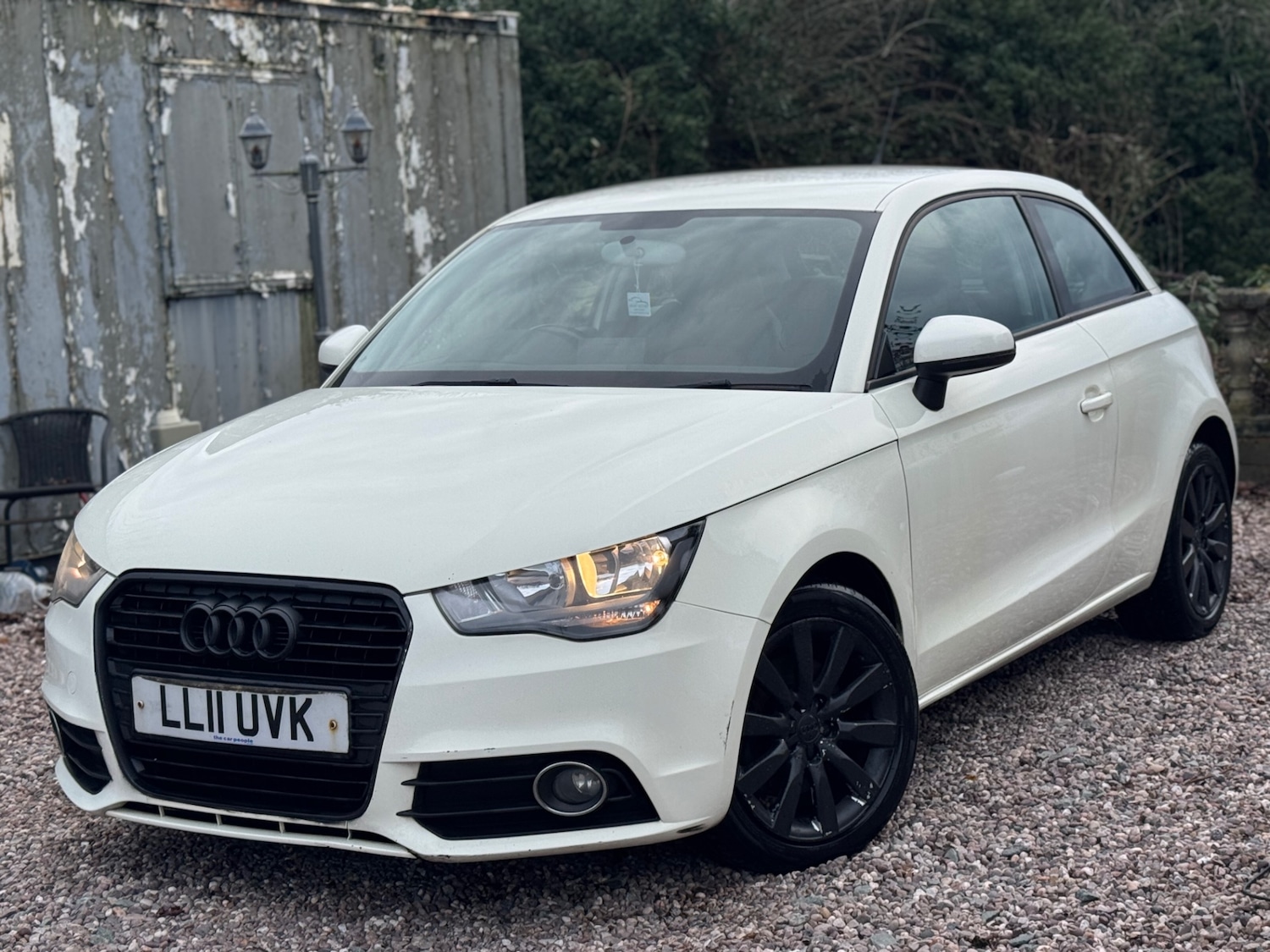 Used Audi A1 2011 for sale - 77312506: Photo 2