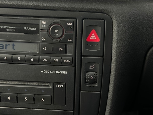 Used Volkswagen Passat 2004 for sale - 75764229: Photo 14