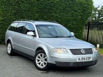 Volkswagen - Passat