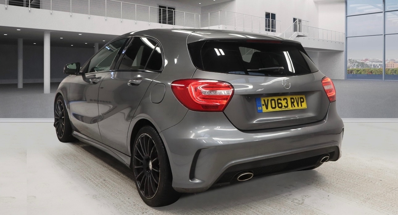 Used Mercedes-Benz A-Class 2013 for sale - 76786365: Photo 3