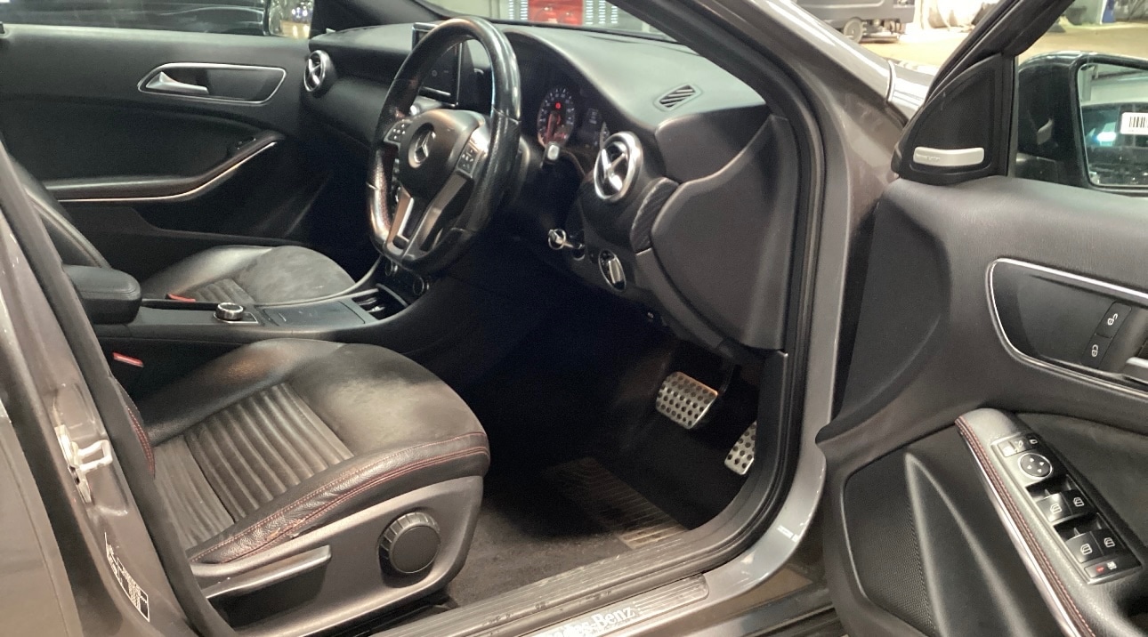 Used Mercedes-Benz A-Class 2013 for sale - 76786365: Photo 7