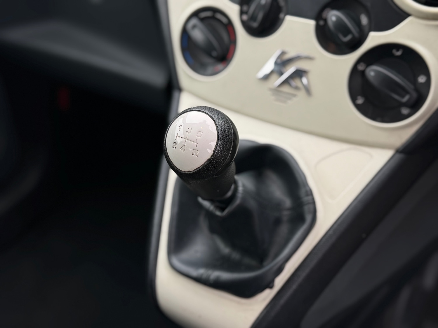 Used Ford Ka 2011 for sale - 77589973: Photo 9