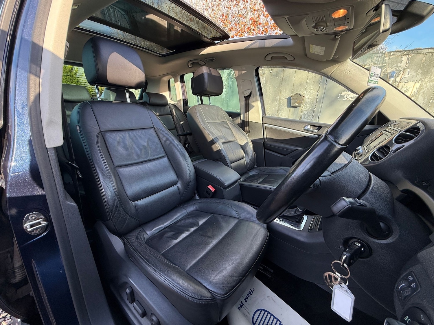 Used Volkswagen Tiguan 2015 for sale - 76490466: Photo 10