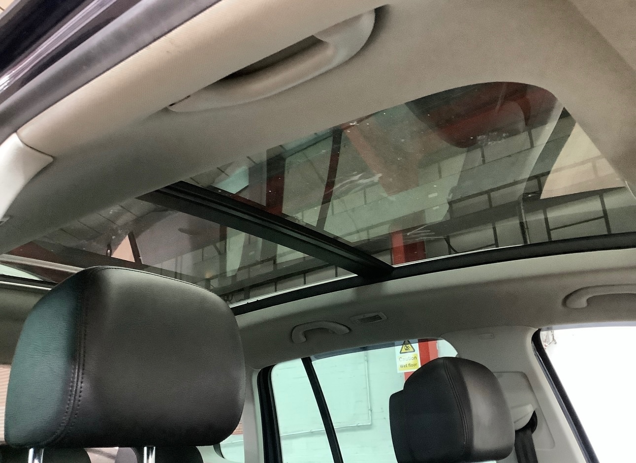 Used Volkswagen Tiguan 2015 for sale - 76490466: Photo 3