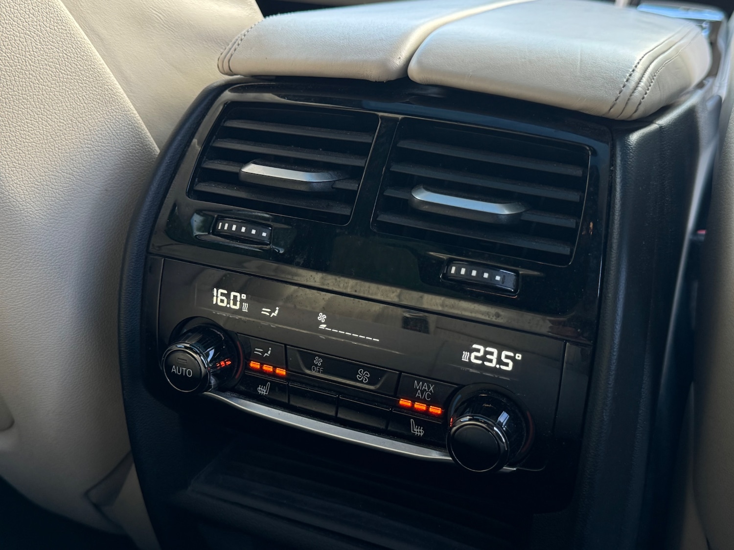 Used BMW 5 Series 2017 for sale - 76337919: Photo 10