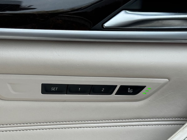 Used BMW 5 Series 2017 for sale - 76337919: Photo 13