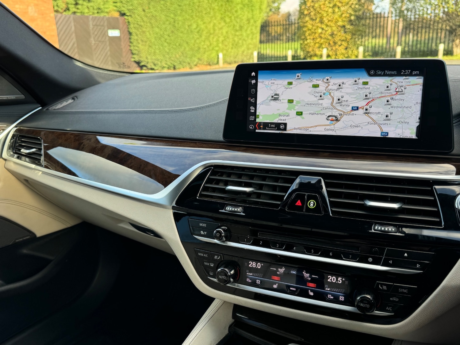 Used BMW 5 Series 2017 for sale - 76337919: Photo 15