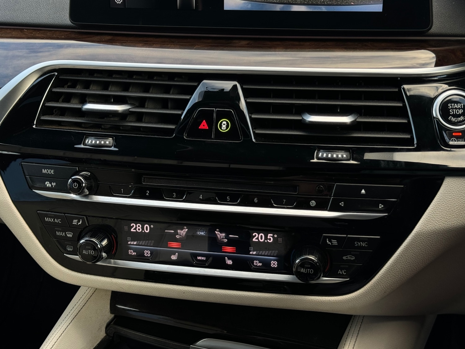 Used BMW 5 Series 2017 for sale - 76337919: Photo 20