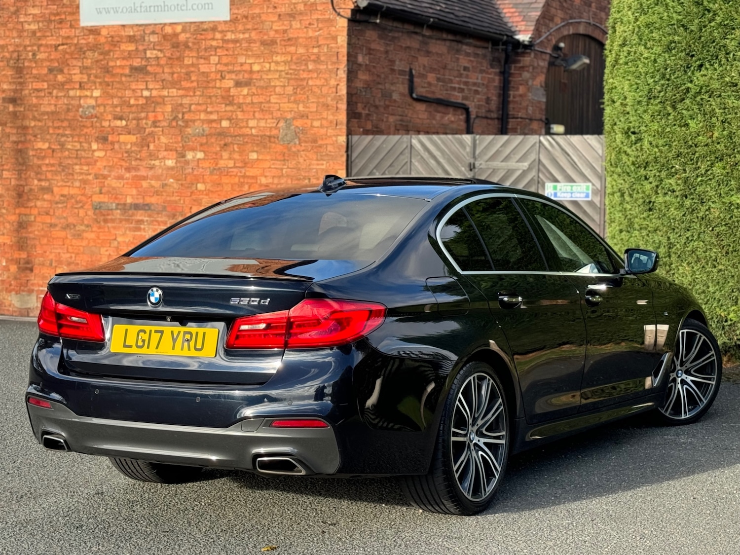 Used BMW 5 Series 2017 for sale - 76337919: Photo 3