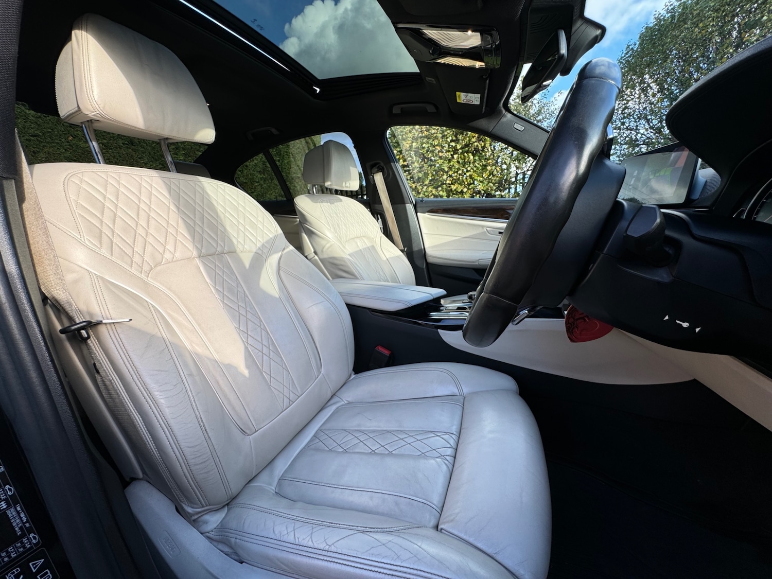 Used BMW 5 Series 2017 for sale - 76337919: Photo 8