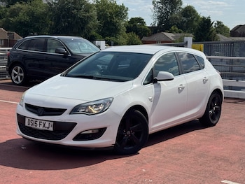 Used Vauxhall Astra 2015 for sale - 79271591: Photo