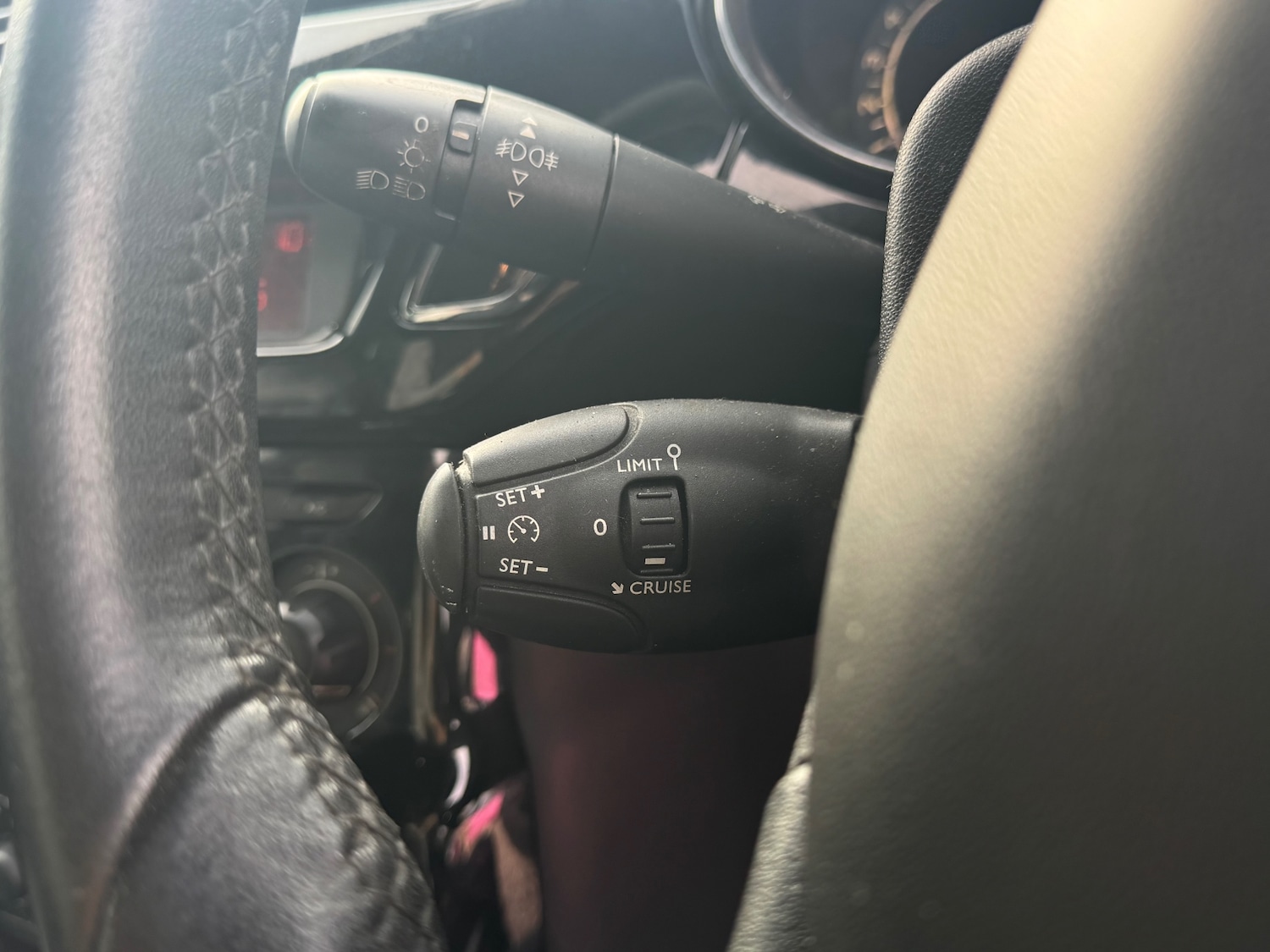 Used Citroen DS3 2011 for sale - 77715409: Photo 16