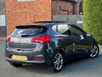 Used Kia Ceed 2012 for sale - 78621447: Photo