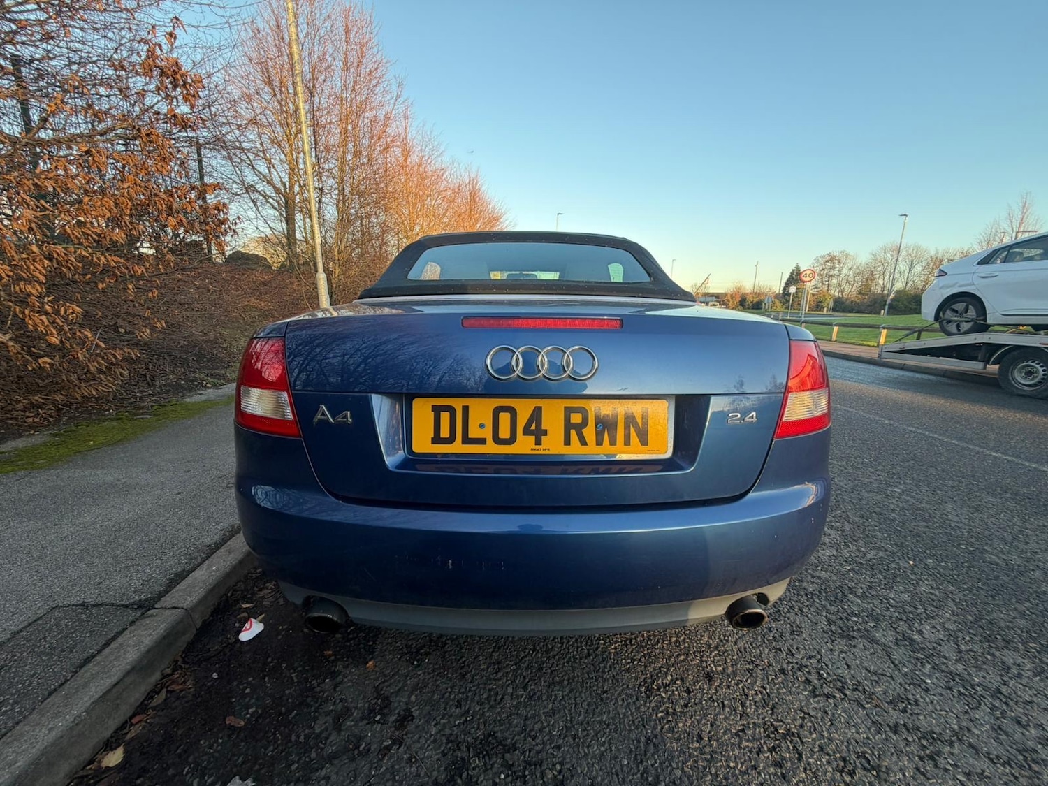 Used Audi A4 Cabriolet 2004 for sale - 77495182: Photo 2