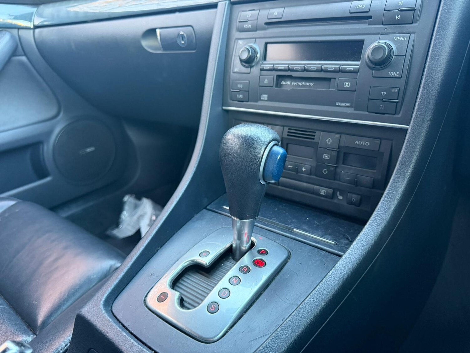 Used Audi A4 Cabriolet 2004 for sale - 77495182: Photo 9