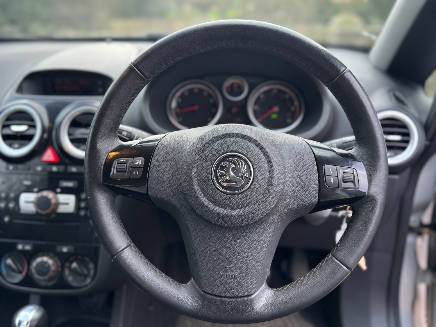 Used Vauxhall Corsa 2010 for sale - 78155751: Photo 7