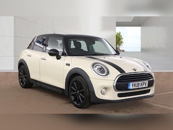 Used MINI Hatch 2018 for sale - 78676771: Photo