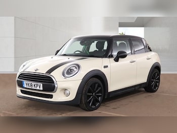 Used MINI Hatch 2018 for sale - 78676771: Photo