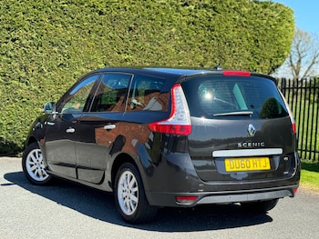 Used Renault Grand Scenic 2010 for sale - 78386638: Photo