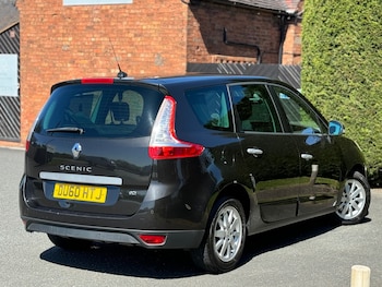 Used Renault Grand Scenic 2010 for sale - 78386638: Photo