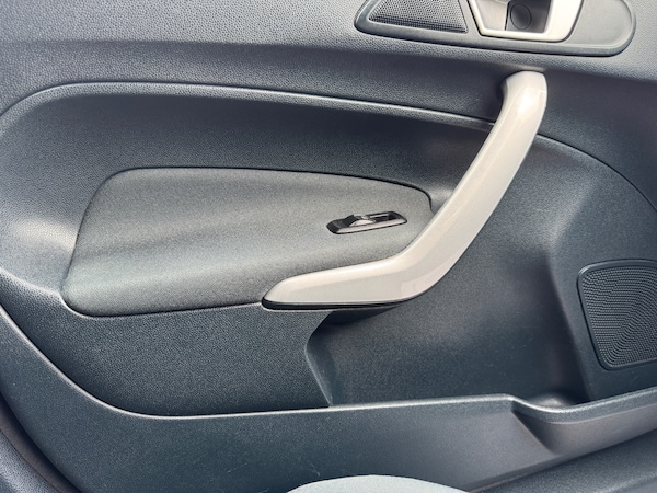 Used Ford Fiesta 2012 for sale - 76250755: Photo 18