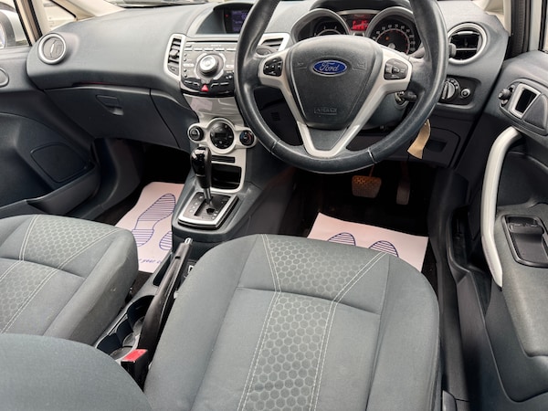 Used Ford Fiesta 2012 for sale - 76250755: Photo 21