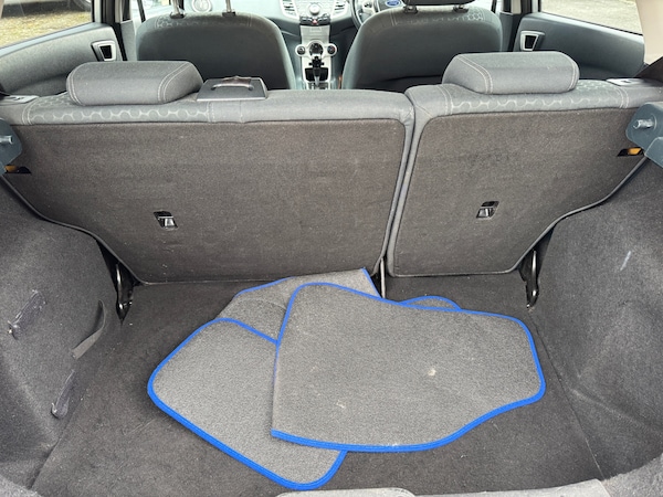 Used Ford Fiesta 2012 for sale - 76250755: Photo 22
