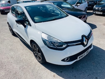 Used Renault Clio 2015 for sale - 79503895: Photo