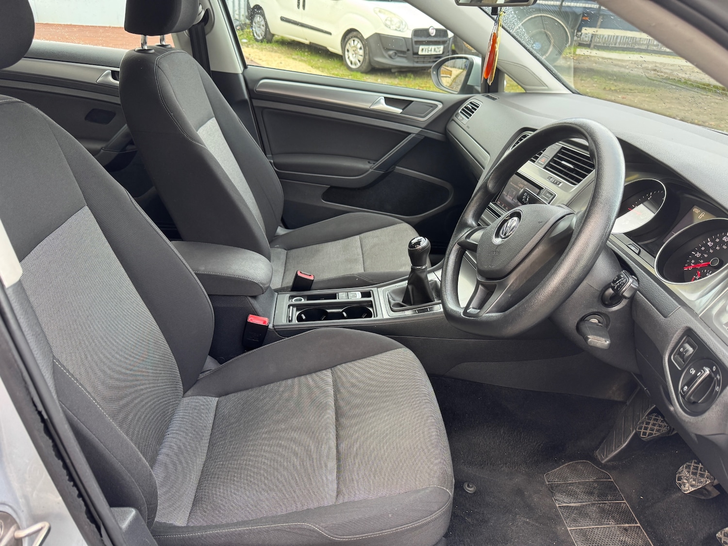 Used Volkswagen Golf 2013 for sale - 76341012: Photo 10