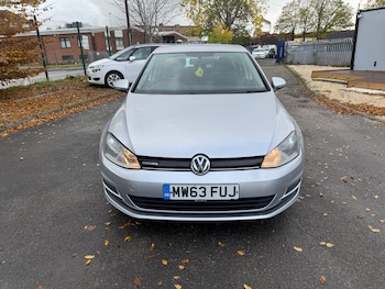 Used Volkswagen Golf 2013 for sale - 76341012: Photo