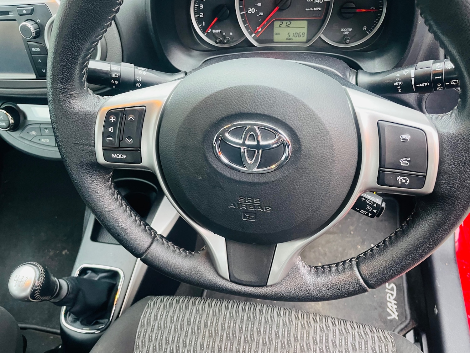 Used Toyota Yaris 2014 for sale - 77240744: Photo 17