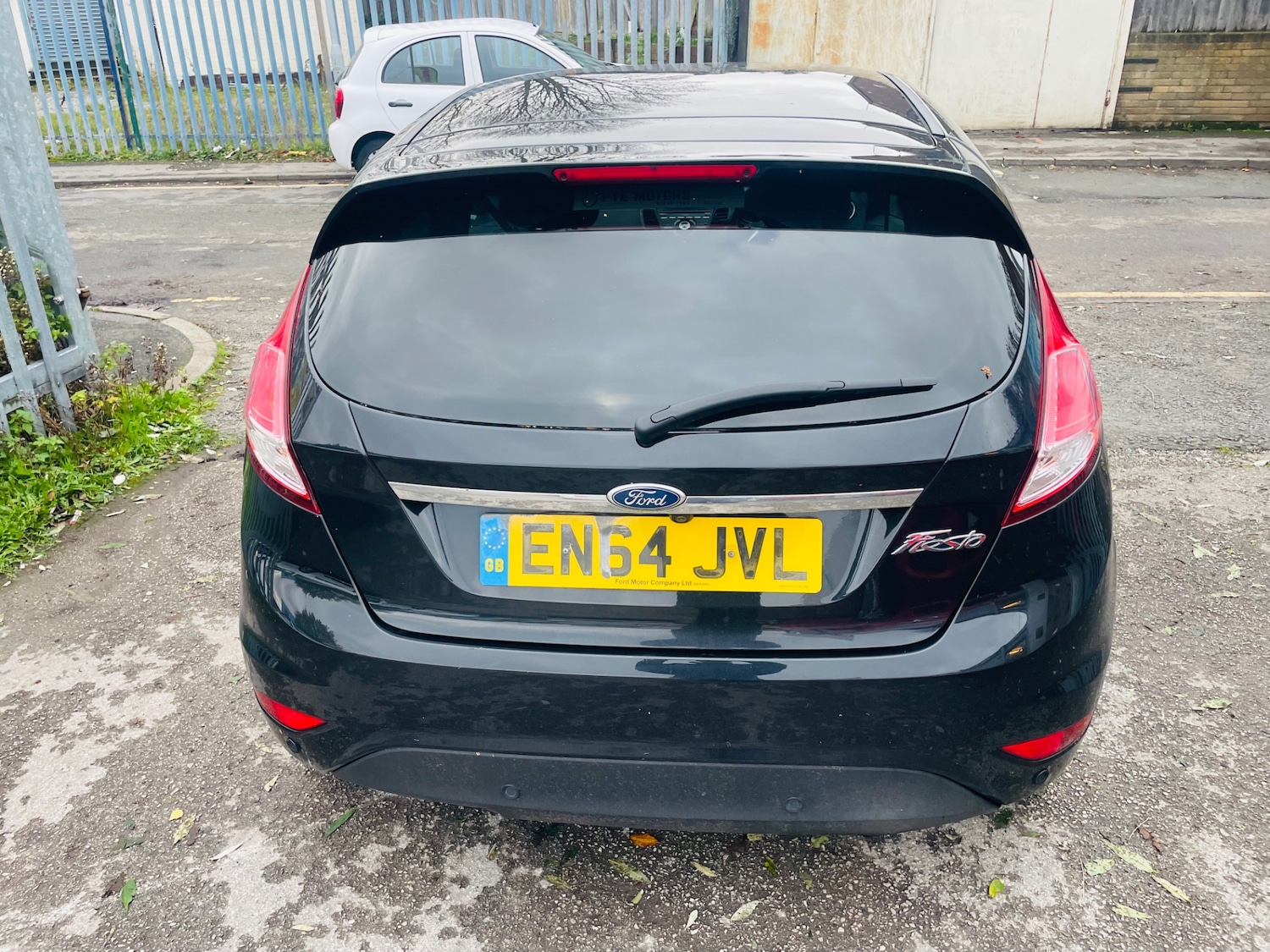 Used Ford Fiesta 2015 for sale - 76797475: Photo 4