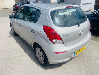 Used Hyundai i20 2014 for sale - 78968009: Photo
