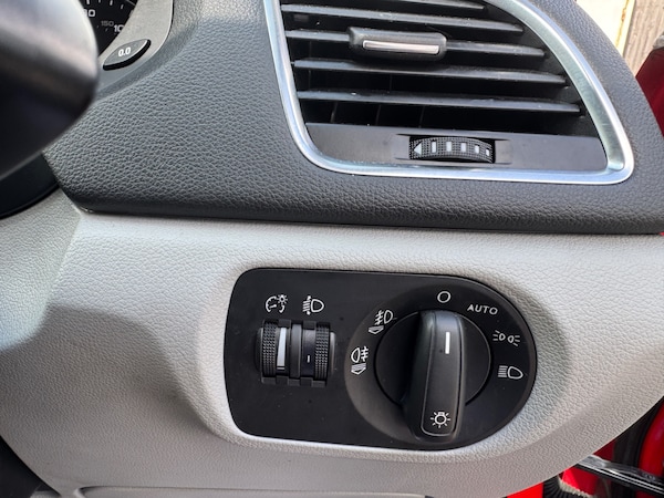 Used Audi Q3 2014 for sale - 75234866: Photo 19