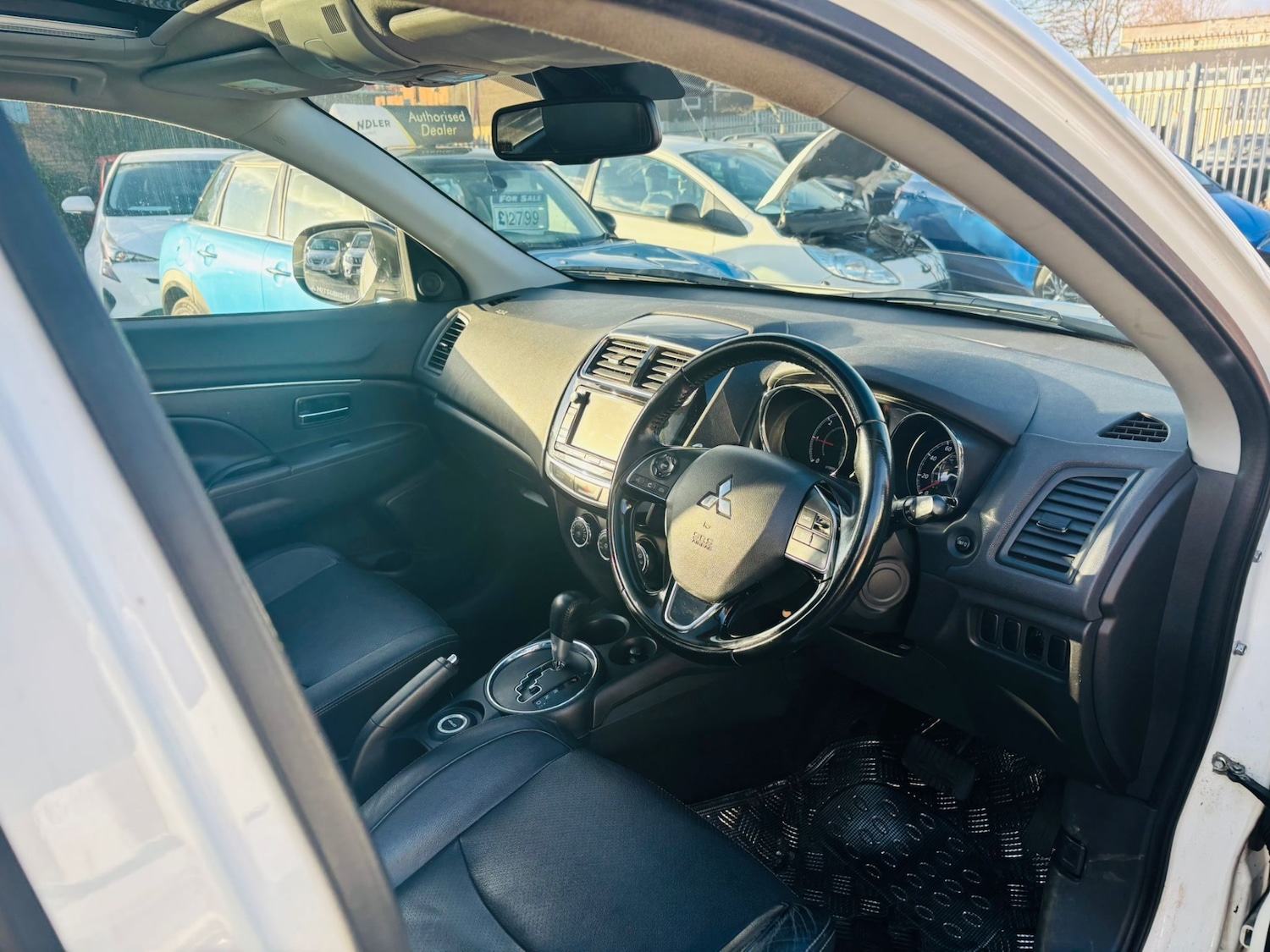 Used Mitsubishi ASX 2015 for sale - 77055100: Photo 5