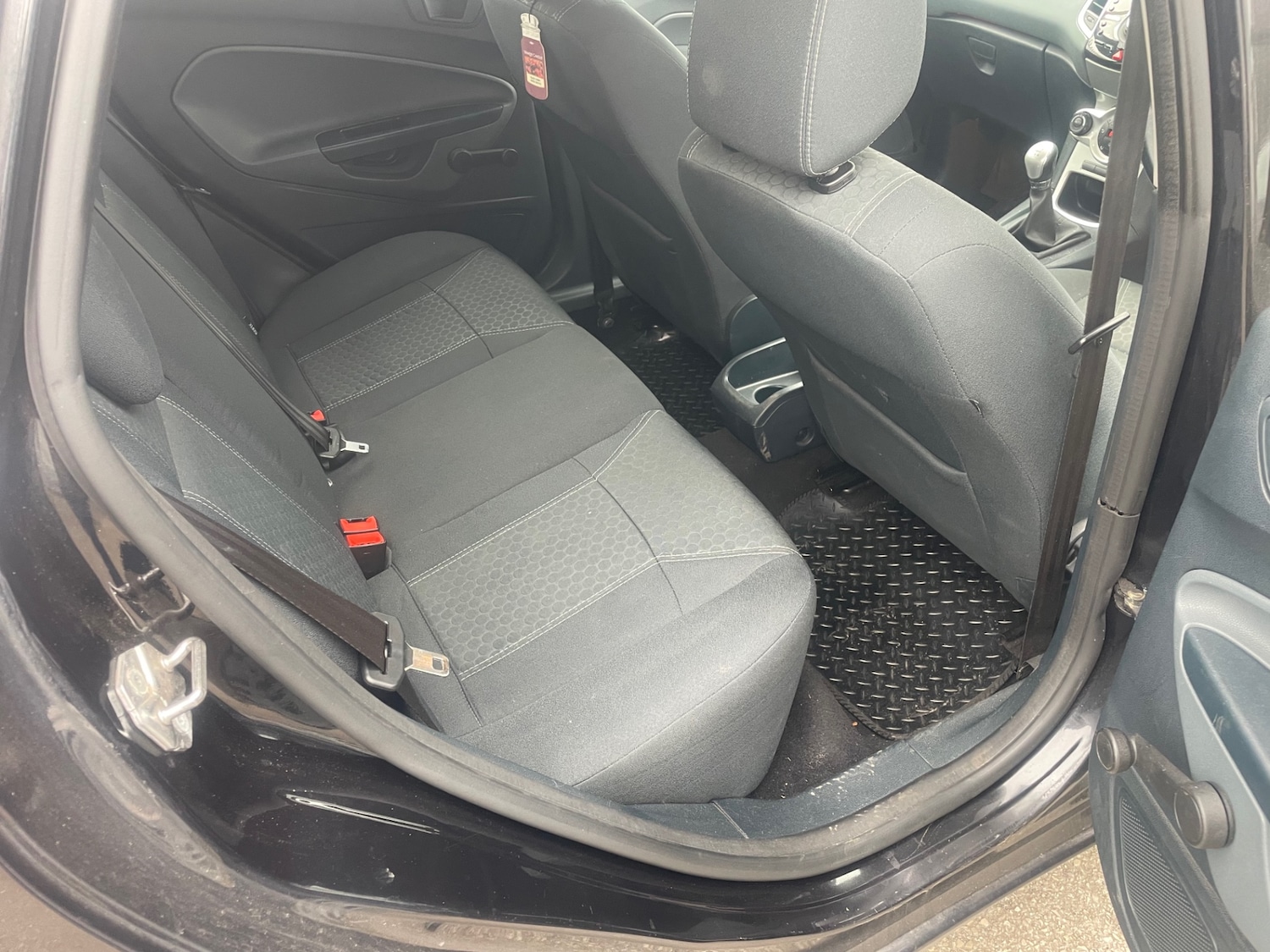 Used Ford Fiesta 2011 for sale - 78060744: Photo 9