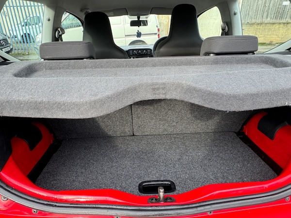 Used Volkswagen up! 2015 for sale - 72928746: Photo 25