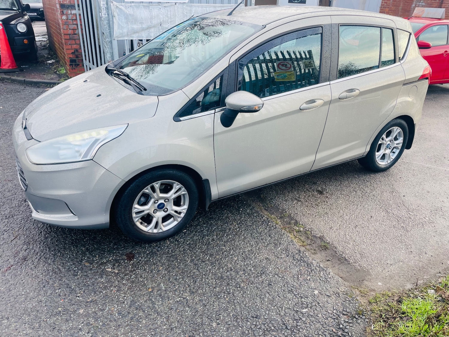 Used Ford B-MAX 2013 for sale - 77240225: Photo 16