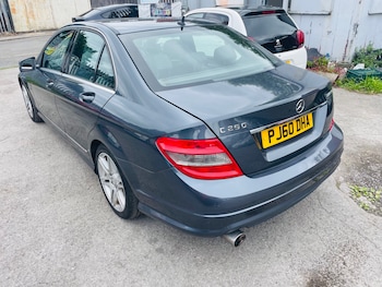 Used Mercedes-Benz C Class 2010 for sale - 78933419: Photo